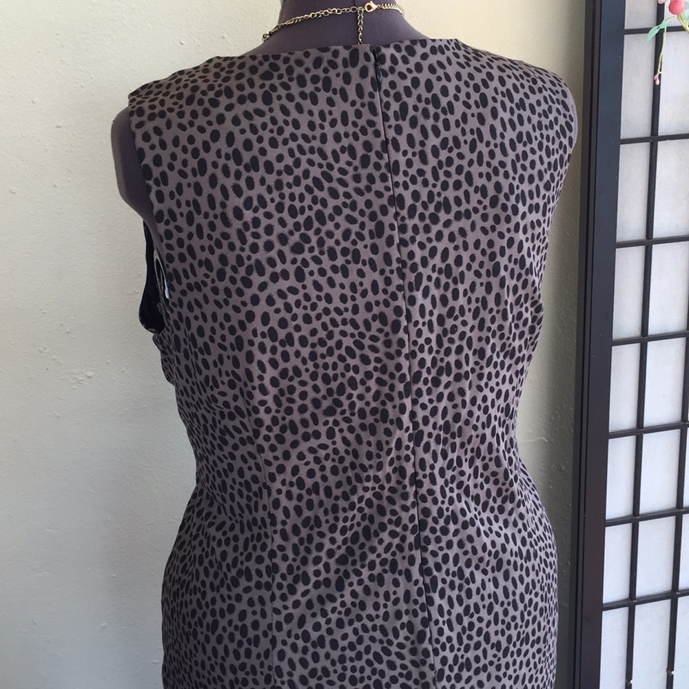 Chic Work Dress - Picture 8 of 11